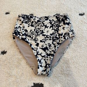 Lululemon deep sea high waist swim bottoms
